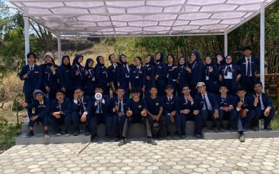 Mahasiswa Pariwisata Berpetualang di Desa Wisata Eduwisata Perlebahan Pasawahan Kabupaten Garut